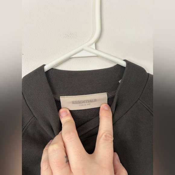 Fear of God Essentials Kids Short Sleeve Sweater Size 12 - Picture 5 of 12